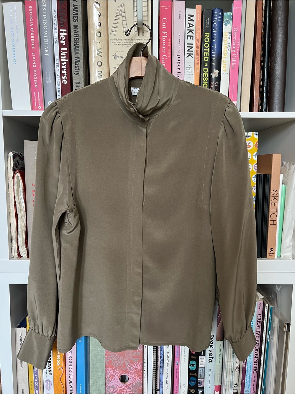 Vintage Chaus Olive Green Silk Long Sleeve Blouse